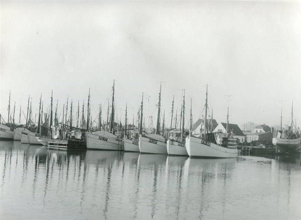 3126F1230 Strandby